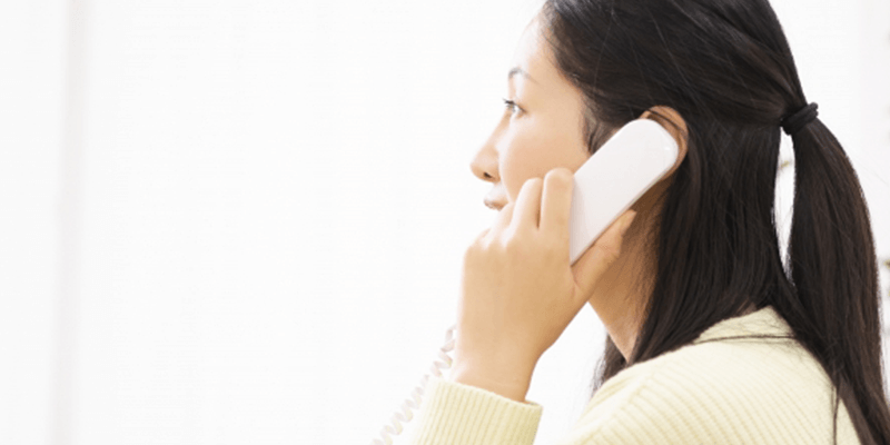 サービスの利用が決まったら、ケアマネジャーがサービス提供事業者へ連絡をし、サービス提供の可否を確認します